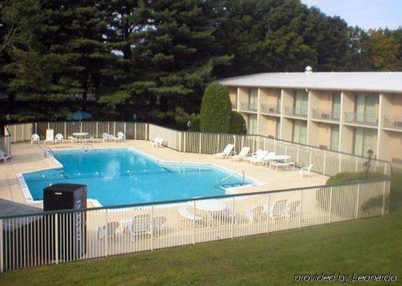Rodeway Inn גרינפילד מתקנים תמונה