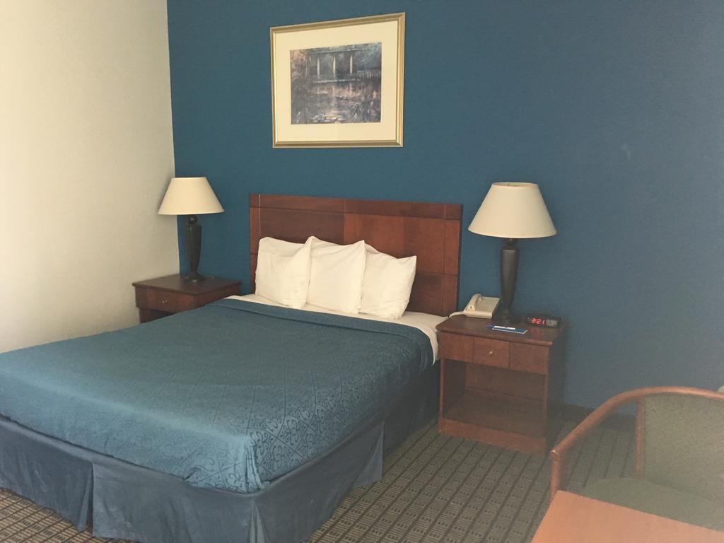 Rodeway Inn גרינפילד מראה חיצוני תמונה