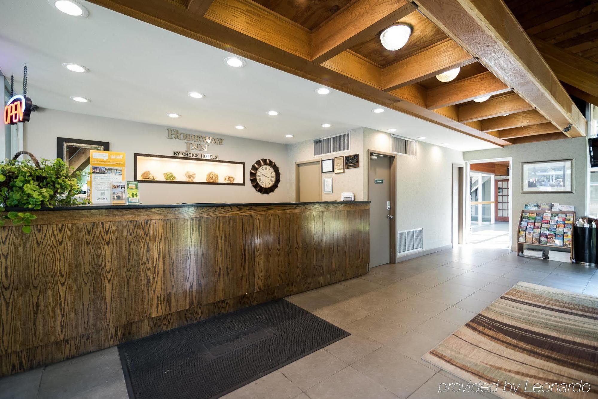 Rodeway Inn גרינפילד מראה חיצוני תמונה