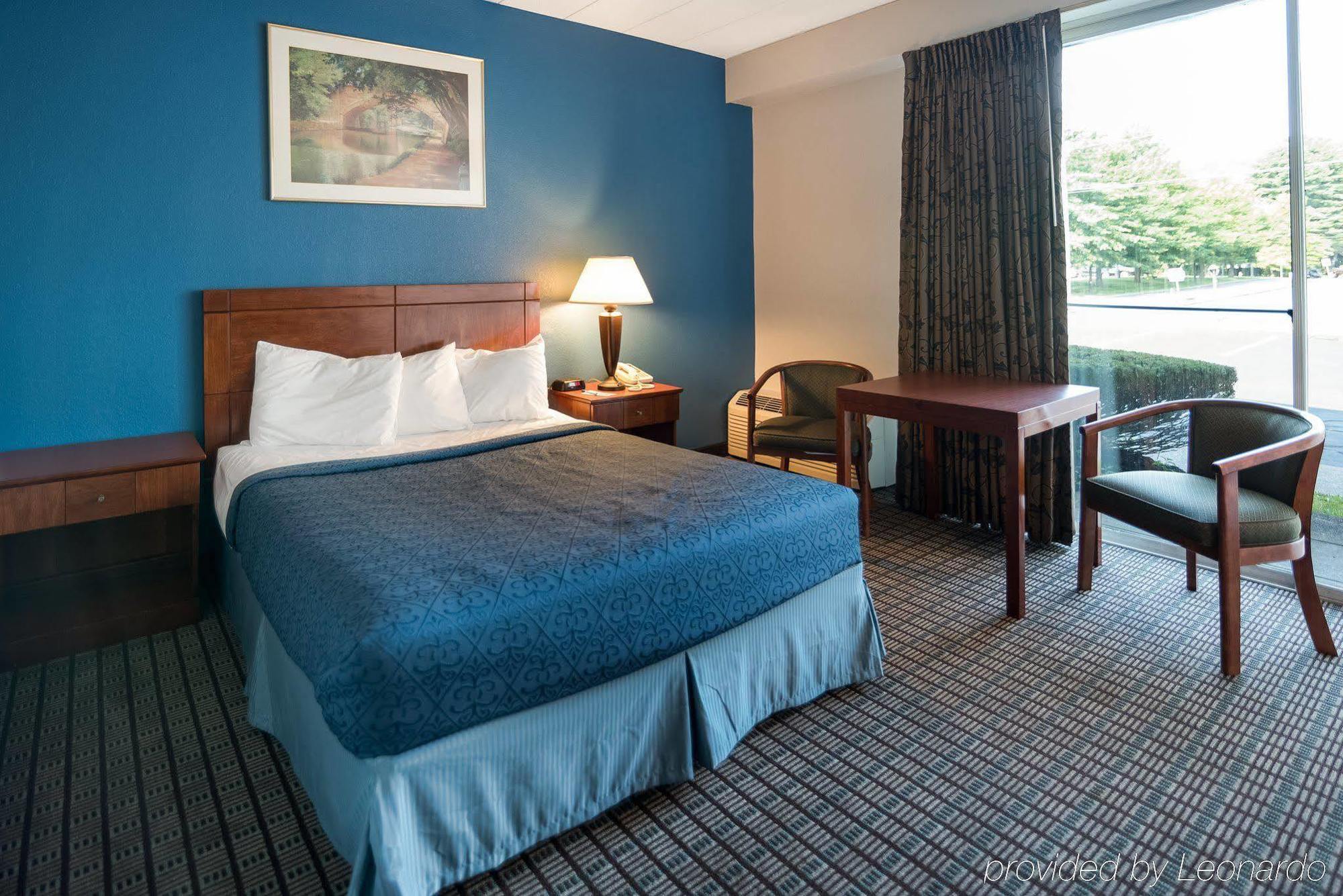 Rodeway Inn גרינפילד מראה חיצוני תמונה