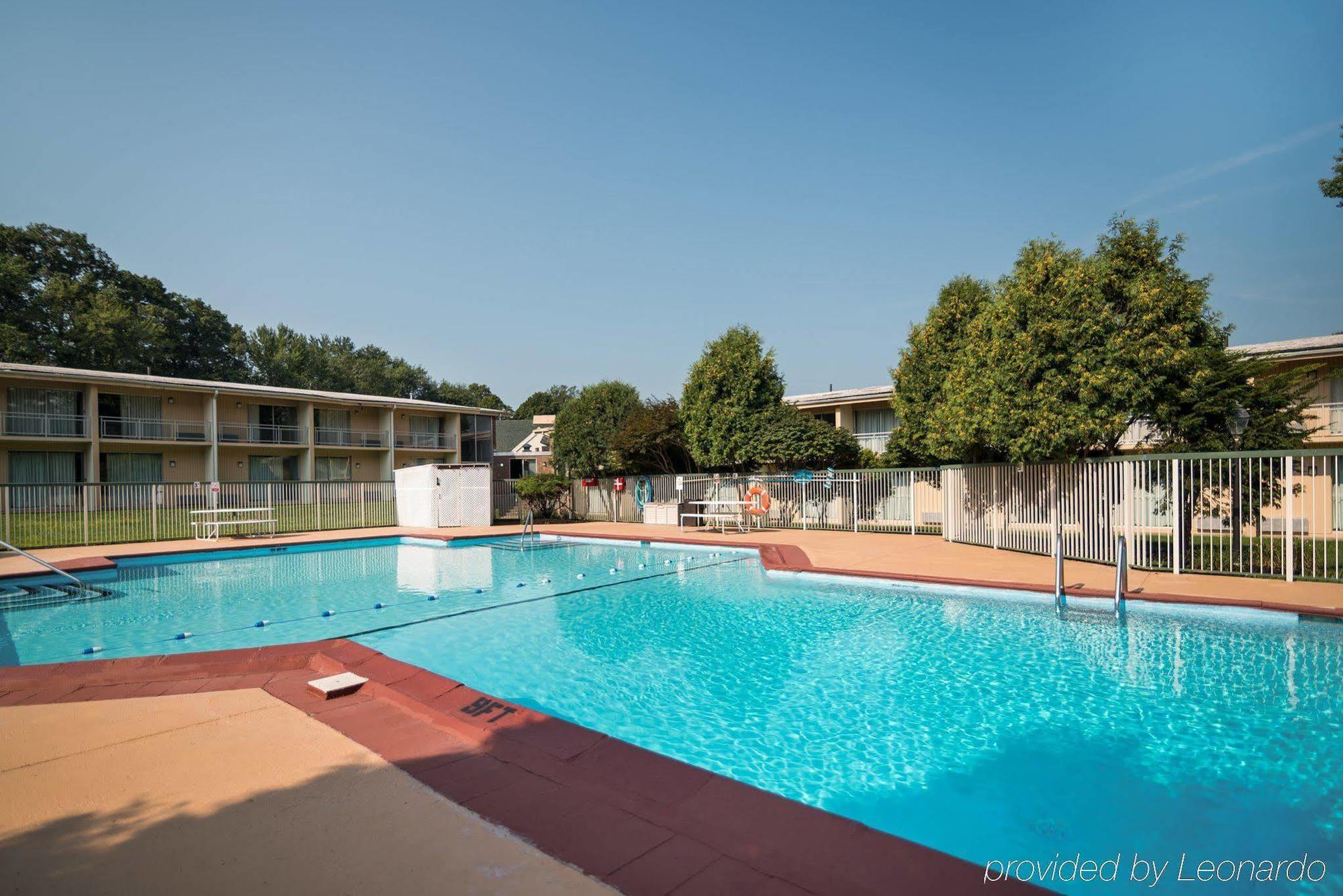 Rodeway Inn גרינפילד מראה חיצוני תמונה